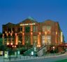 Das Colosseum Theater Essen am Abend