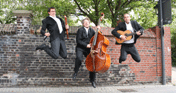 WILDES HOLZ c/o REINER L�BBERS Agentur & Entertainment-Produktion