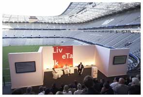 Erfolgreicher Uniplan LiveTalk in der Allianz Arena in M�nchen