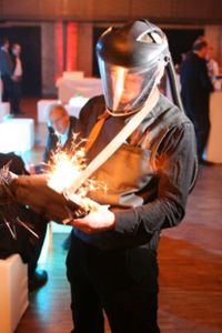 Show your face - Mit B.effective zeigt die Firma Atotech Ihr Gesicht