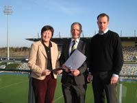 Neptunus und der Deutsche Hockey-Bund verl�ngern Ausr�ster-Vertrag um vier Jahre