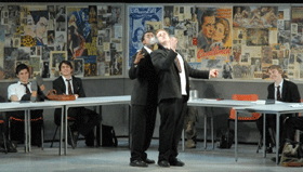 Das Nationaltheater in London engagiert MAC TW1