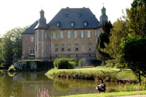  Das �perfekte Dinner� mit literarischen Einlagen �  neue kulinarische Eventreihe auf Schloss Dyck