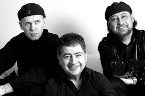 Auftakt der �Summer-Rhythm Rock-Show` durch Manuel Torres und Band
