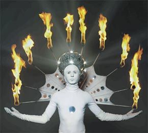 THE FIREDANCER SHOW  �Inspiration�  am 16. Oktober 09 in der Hugenottenhalle