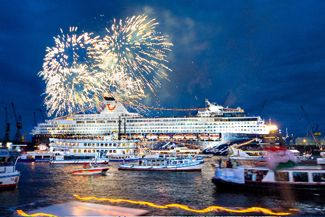 Taufe des Kreuzfahrtschiffes �Mein Schiff` von TUI Cruises ausgezeichnet: NEST one holt Silver Star beim European Best Event Award