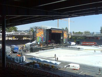 The Funhouse Summer Carnival 2010 mit P!NK - Dienstleister eps liefert Infrastruktur f�r Shows in Deutschland, �sterreich und der Schweiz