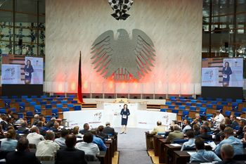 Kuchem überzeugt auf der ´Führungskräfte Tagung` von der Versicherung Generali Kuchem überzeugt auf der ´Führungskräfte Tagung` von der Versicherung Generali