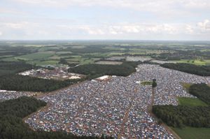 eps beliefert Festivaldoppel