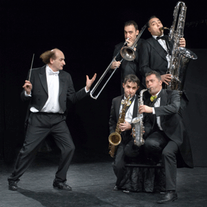 RUNNING ORCHESTRA 'NOTE NELLA TEMPESTA - Noten im Sturm' RUNNING ORCHESTRA 'NOTE NELLA TEMPESTA - Noten im Sturm'