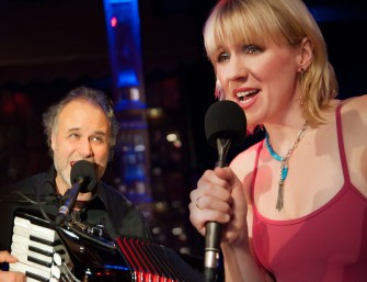 Winnie Böwe im Land des Lächelns