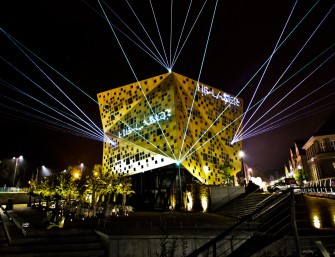 Multimedia-Show mit Gänsehaut-Garantie von HB-Laser