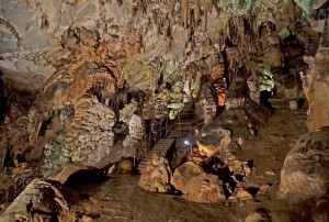 Die Höhle Ledenika in Bulgarien