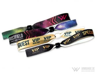 Hochwertig bedruckte Einlassbänder als Erinnerungsstück