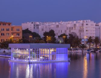 Temporäre Architektur für Sportstätten für Großevents von RÖDER