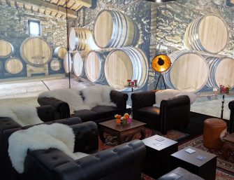 Perfektes Ambiente dank Eventausstattung und Mietmobiliar von Event Rent