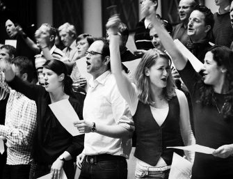 Teamevents mit Musik: Musicworks macht Laien zum „Rock Star für eine Nacht“