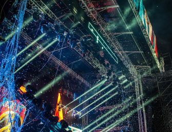 Area Four Industries: Der passende Traversen-Hersteller für Events