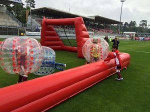 Bubble Soccer und andere Eventmodule mieten zur Fußball-WM