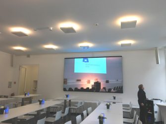 Filigrane Videotechnik für das Baukunstarchiv