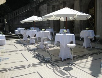 Dinnerveranstaltung in historischem Ambiente – Der Marmorsaal im Stuttgarter Weißenburgpark