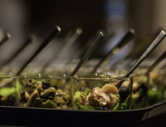 Über die Schulter in den Kochtopf schauen bei Al Dente Catering in Berlin