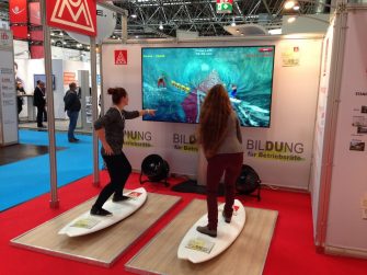 Simulatoren mit Hygienekonzept sorgen für unbegrenzten Fun auf Messe und Firmenevent