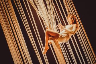 Ein Herz für Weihnachten – »Coeur à Coeur« vom Cirque Bouffon