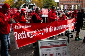 Zweite Großdemo #AlarmstufeRot in Berlin