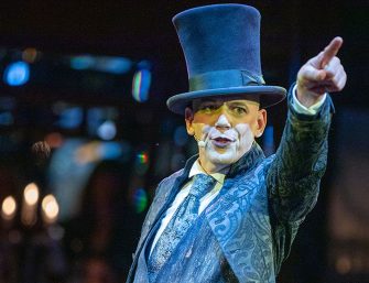 Zauberer für Firmenveranstaltungen: Mit Ully Loup ist Faszination garantiert