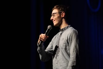 Individuum mit Tausenden von Merkmalen