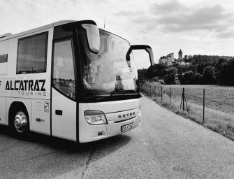 Tourbus mieten von Alcatraz Touring: Viel mehr als eine Fahrt von A nach B